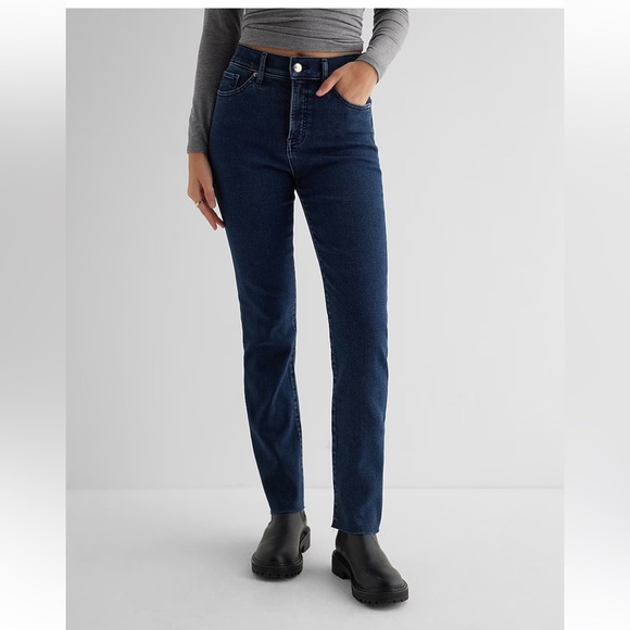 Express High Waisted Dark Wash Raw Hem '90s Slim Jeans NEW size 0 - Picture 4 of 5